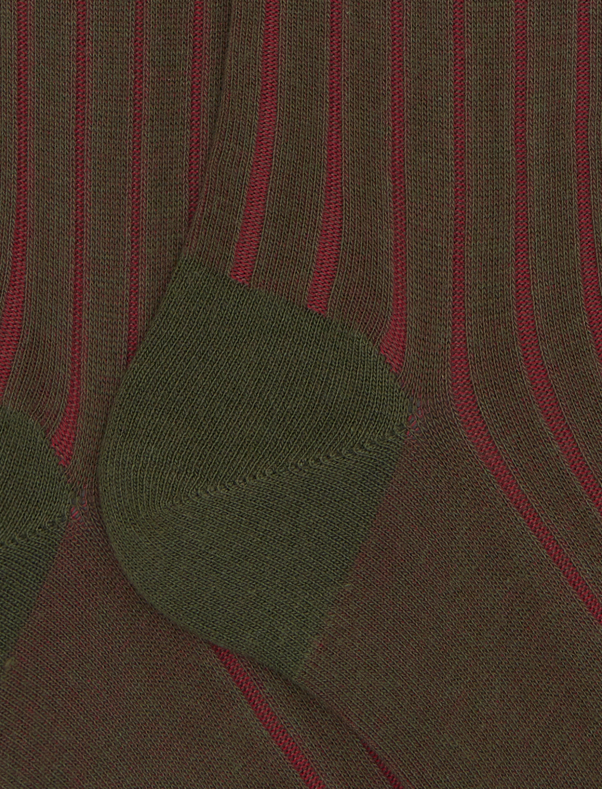 Calze lunghe uomo cotone verde vanis&eacute; a coste larghe