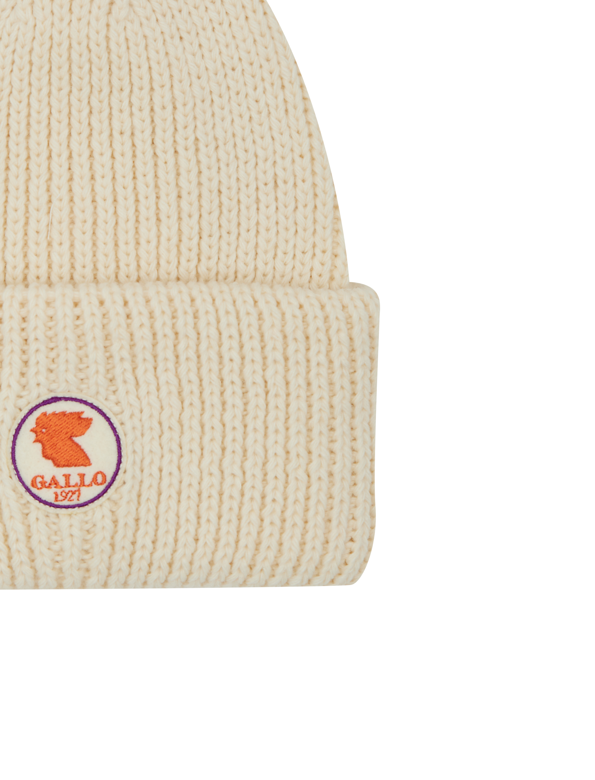 Berretto con risvolto unisex bianco a coste tinta unita