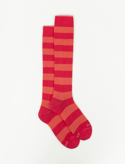 Women's long, cherry red light cotton socks with two-tone stripes | Gallo 1927 - Official Online Shop