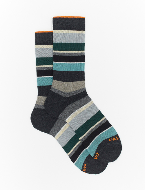 Men's short charcoal grey cotton socks with multicoloured stripes - Multicolor | Gallo 1927 - Official Online Shop
