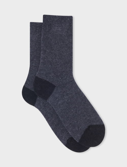 Women's short plain charcoal grey bouclé wool socks with contrasting details | Gallo 1927 - Official Online Shop