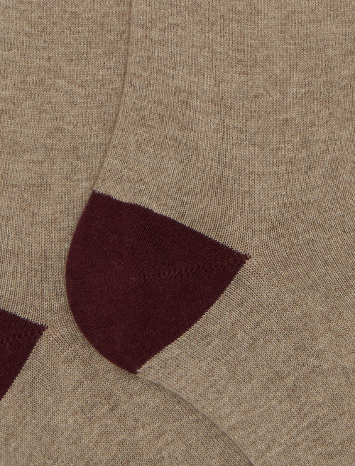 Women's long plain beige cotton and cashmere socks with contrasting details - Woman | Gallo 1927 - Official Online Shop