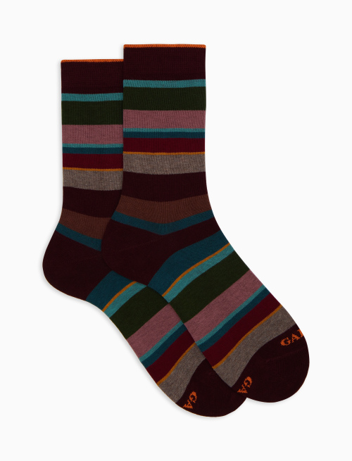 Women's short burgundy cotton socks with multicoloured stripes - Socks | Gallo 1927 - Official Online Shop