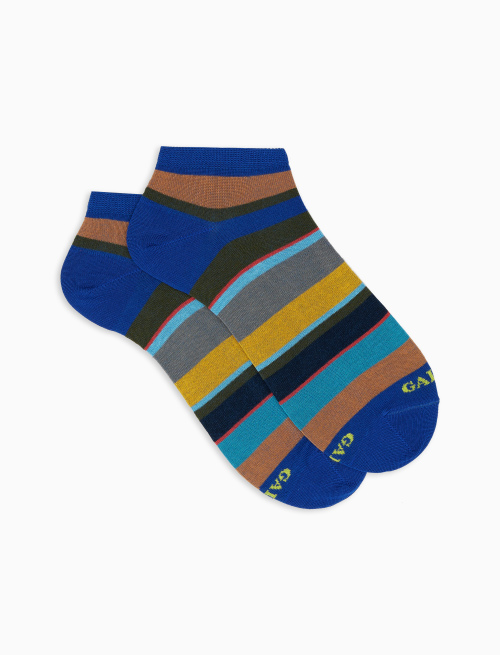 Women's cobalt blue lightweight cotton ankle socks with multicoloured stripes - Invisible | Gallo 1927 - Official Online Shop