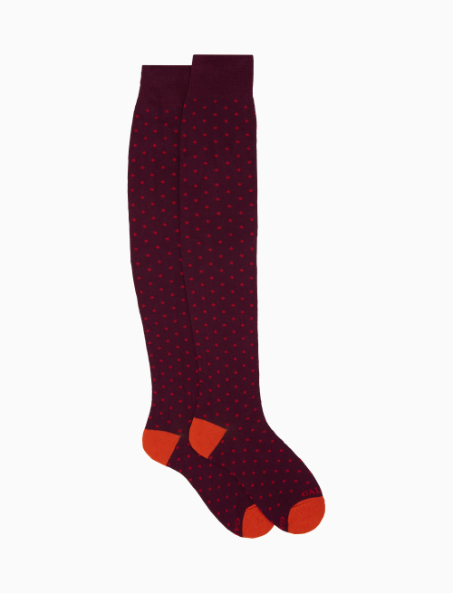 Women's burgundy cotton knee-high socks with polka dot pattern - Parisian | Gallo 1927 - Official Online Shop