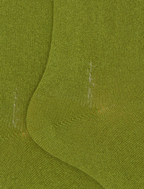 Women's long plain green cashmere socks - Woman | Gallo 1927 - Official Online Shop