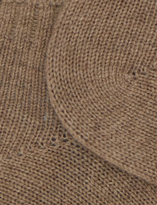 Women's plain beige cashmere ankle socks - The Classics | Gallo 1927 - Official Online Shop