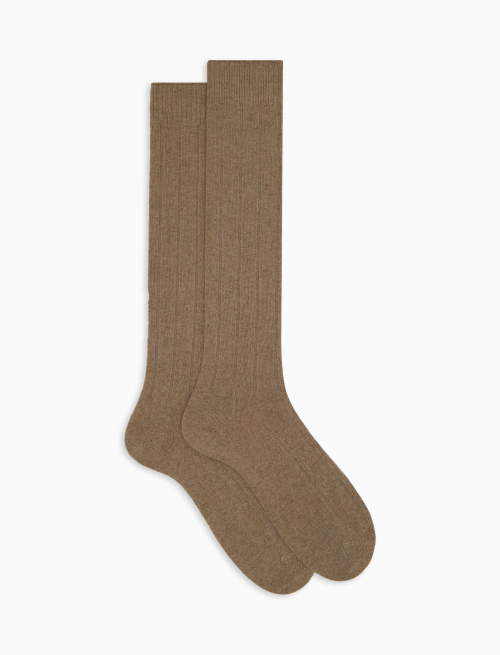 Women’s long plain beige ribbed cashmere socks - Special Selection | Gallo 1927 - Official Online Shop