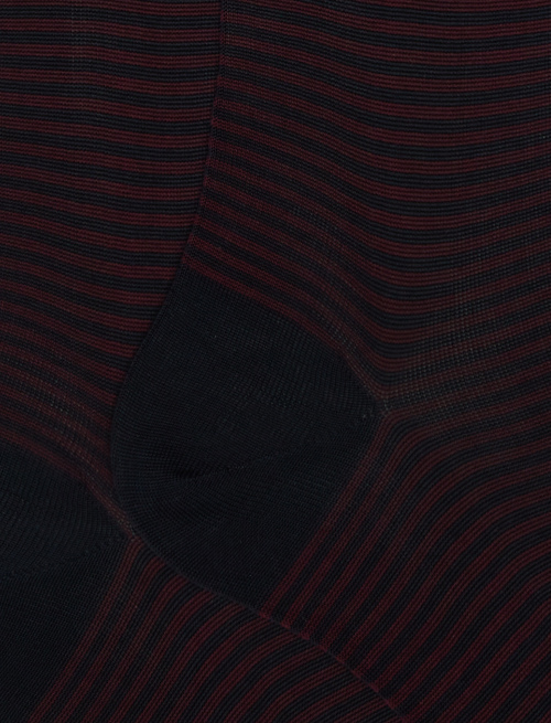 Calze lunghe uomo cotone blu/bordò righe windsor - Uomo | Gallo 1927 - Official Online Shop