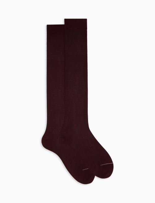 Men's long plain burgundy cotton socks - The Classics | Gallo 1927 - Official Online Shop