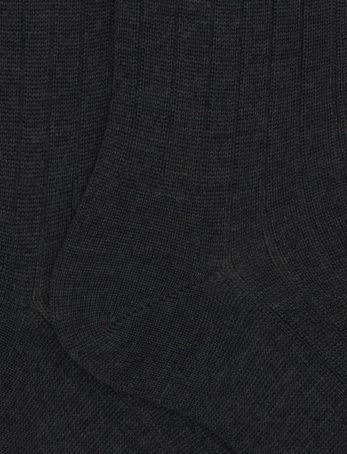 Men's long ribbed plain charcoal grey wool socks - Long | Gallo 1927 - Official Online Shop