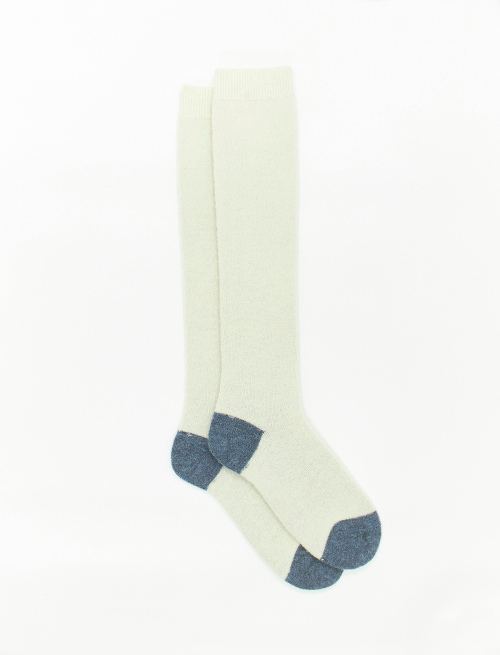 Women's long plain cream bouclé wool socks with contrasting details - The Essentials | Gallo 1927 - Official Online Shop