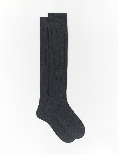 Men's long ribbed plain charcoal grey socks in Island Cotton - Socks | Gallo 1927 - Official Online Shop