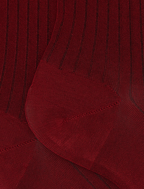 Short plain red ribbed viscose socks - Short | Gallo 1927 - Official Online Shop