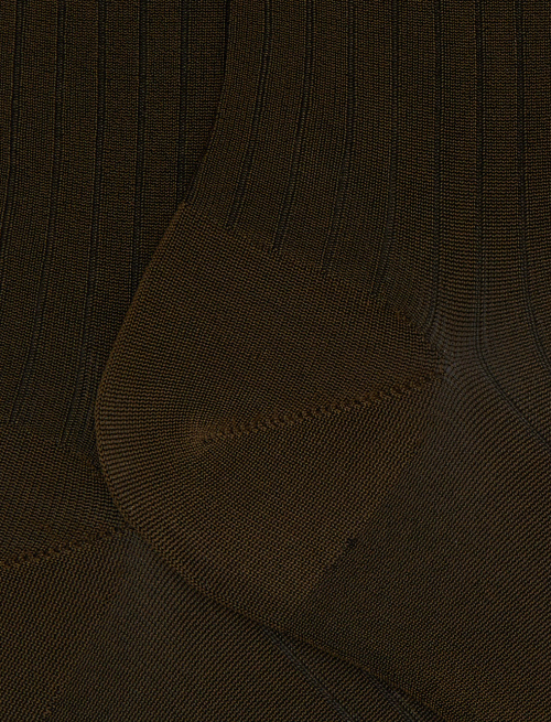 Short plain green ribbed viscose socks - Short | Gallo 1927 - Official Online Shop