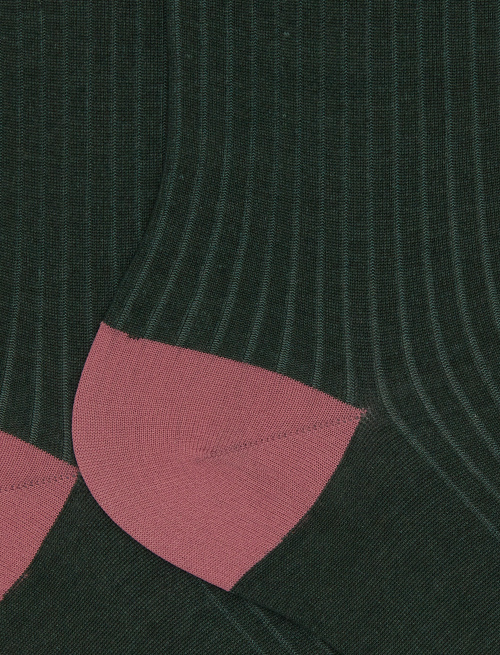Women's short ribbed plain green cotton socks with glitter-striped cuff - New In | Gallo 1927 - Official Online Shop