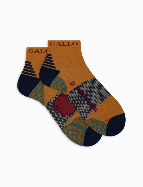Men's super short technical yellow socks with chevron motif - Sport and Terry socks | Gallo 1927 - Official Online Shop