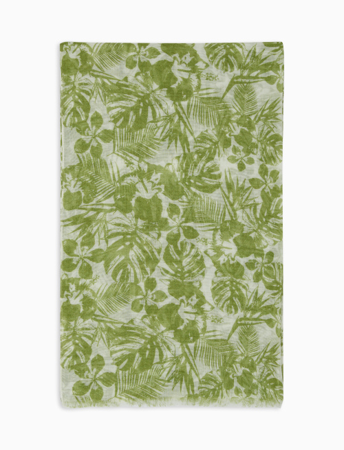 Unisex green cotton, viscose and linen scarf with hibiscus and leaf motif - Forte dei Marmi | Gallo 1927 - Official Online Shop