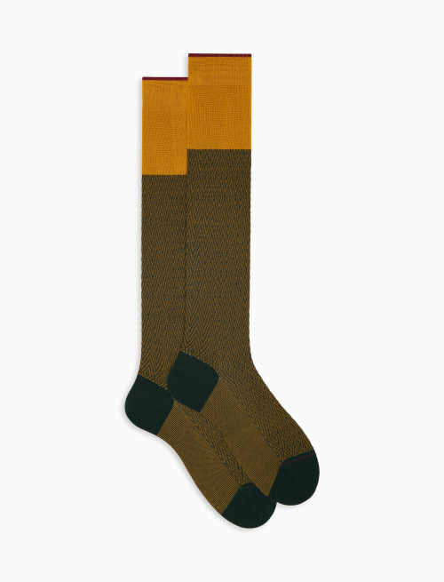 Men's long pine green lightweight cotton socks with chevron and rhombus motif - First Selection | Gallo 1927 - Official Online Shop