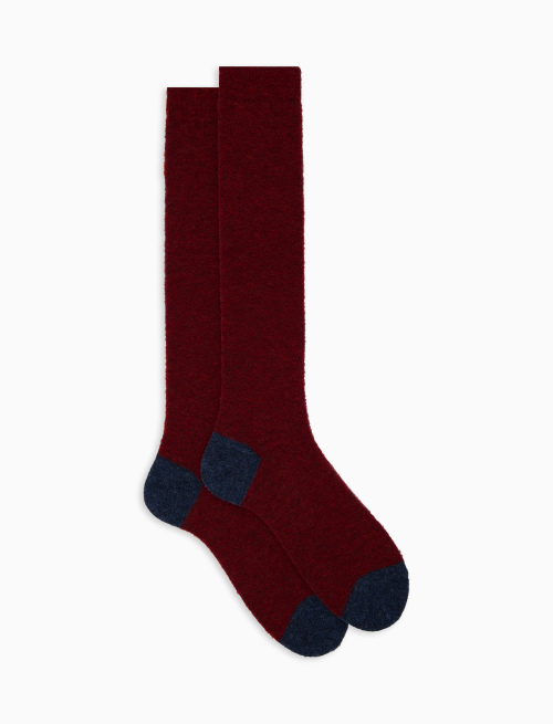 Men's long plain red bouclé wool socks with contrasting details - Man | Gallo 1927 - Official Online Shop
