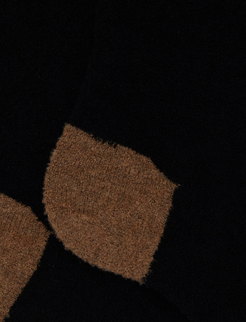 Men's short plain black bouclé wool socks with contrasting details - Man | Gallo 1927 - Official Online Shop