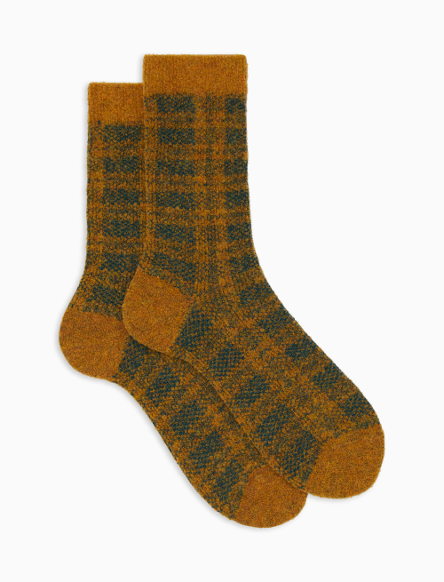 Unisex short yellow wool socks with tartan motif - Short | Gallo 1927 - Official Online Shop