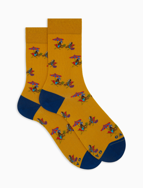 Men's short yellow cotton socks with beach monkey motif - The SS Edition | Gallo 1927 - Official Online Shop