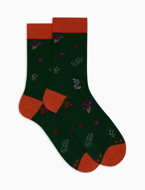 Men's short green cotton socks with card and dice motif - Short | Gallo 1927 - Official Online Shop