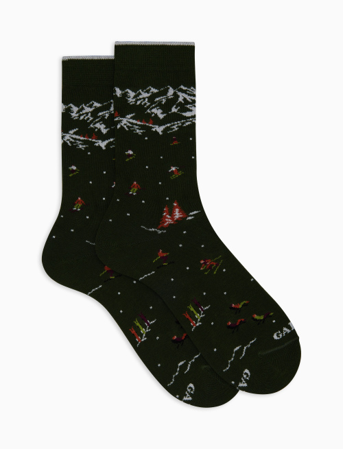 Women's short green cotton socks with mountain and skier motif - Socks | Gallo 1927 - Official Online Shop