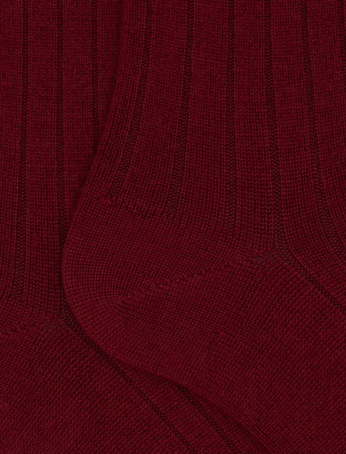 Men's short plain ribbed socks in red wool - The Classics | Gallo 1927 - Official Online Shop