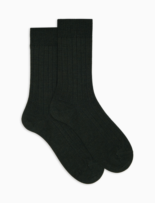 Men's short plain ribbed socks in green wool - The Classics | Gallo 1927 - Official Online Shop