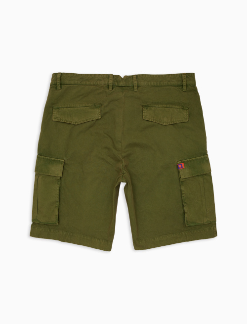 Bermuda cargo uomo cotone tinto capo tinta unita verde - Shorts | Gallo 1927 - Official Online Shop