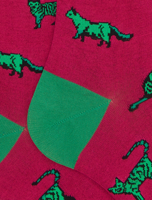 Women's long socks in fuchsia cotton with cat pattern - Socks | Gallo 1927 - Official Online Shop
