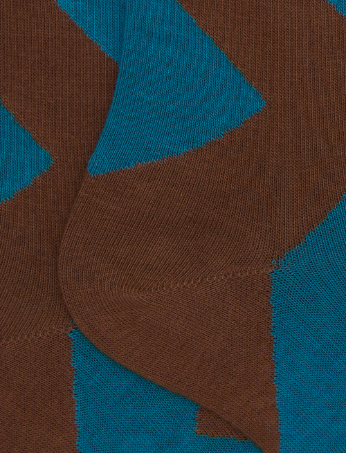Men's long brown cotton socks with maxi diamond pattern - New In | Gallo 1927 - Official Online Shop