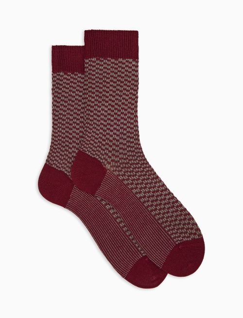 Men's short socks in wool, silk, and cashmere with burgundy dotted pattern - New In | Gallo 1927 - Official Online Shop