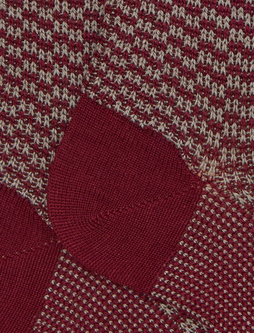 Men's short socks in wool, silk, and cashmere with burgundy dotted pattern - New In | Gallo 1927 - Official Online Shop