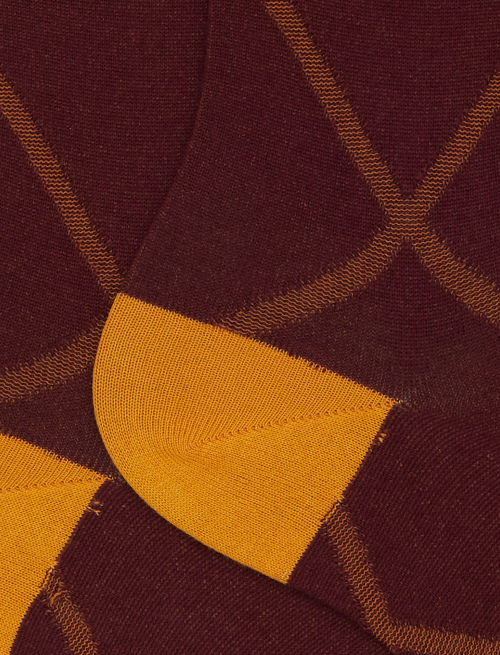 Women's short socks in burgundy cotton with diamond pattern - Socks | Gallo 1927 - Official Online Shop