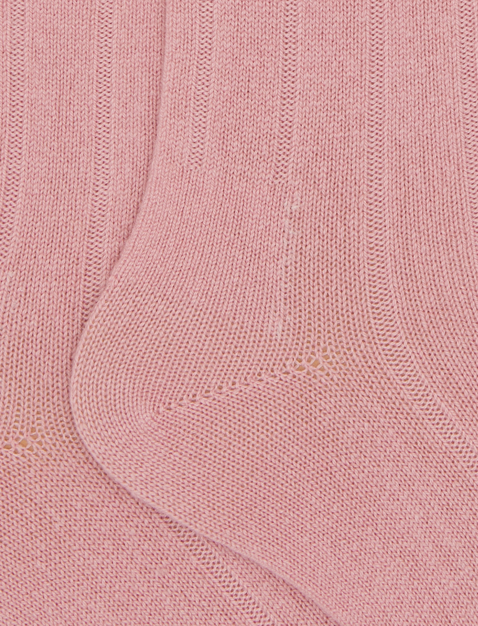 Women’s long plain pink ribbed cashmere socks - Gallo 1927 - Official Online Shop