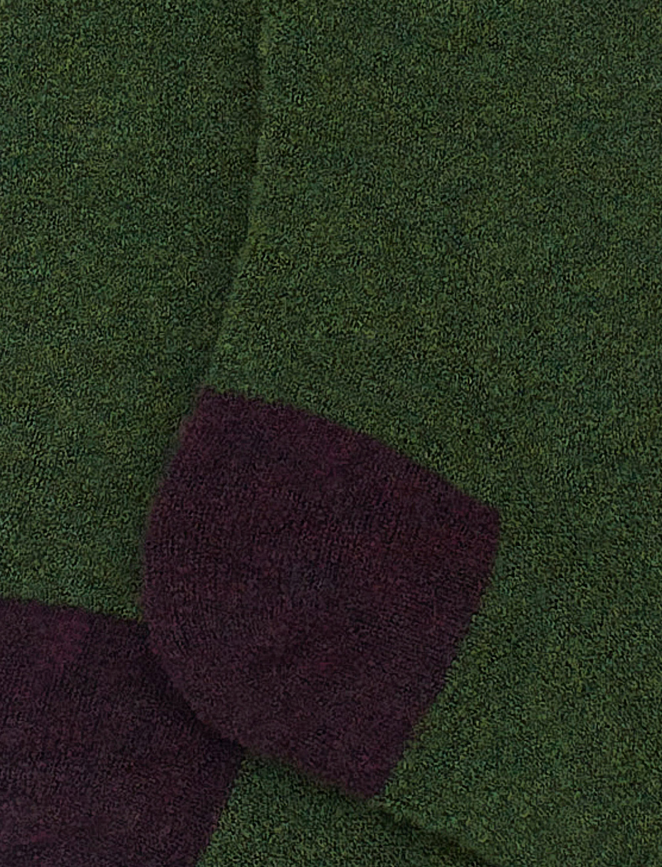 Men's short plain lawn green bouclé wool socks with contrasting details - Gallo 1927 - Official Online Shop