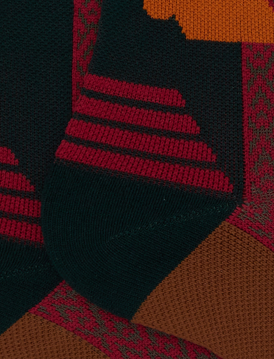 Men's short technical green socks with small triangles - Gallo 1927 - Official Online Shop