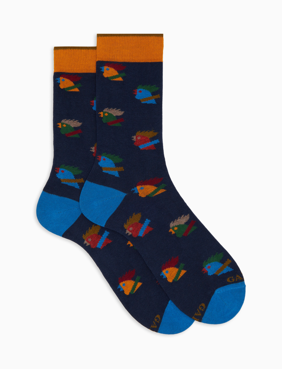 Men’s short blue cotton socks with multicoloured hen motif - Gallo 1927 - Official Online Shop