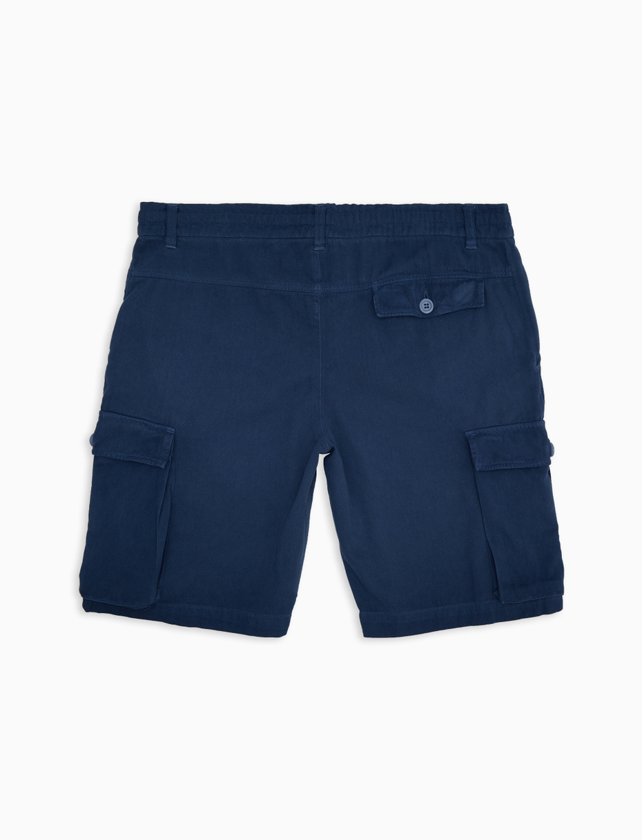 Unisex plain blue garment-dyed cotton cargo shorts - Gallo 1927 - Official Online Shop