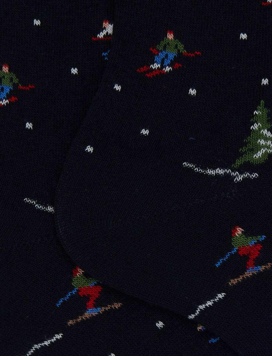 Calze corto donna cotone blu fantasia montagna con sciatori - Gallo 1927 - Official Online Shop