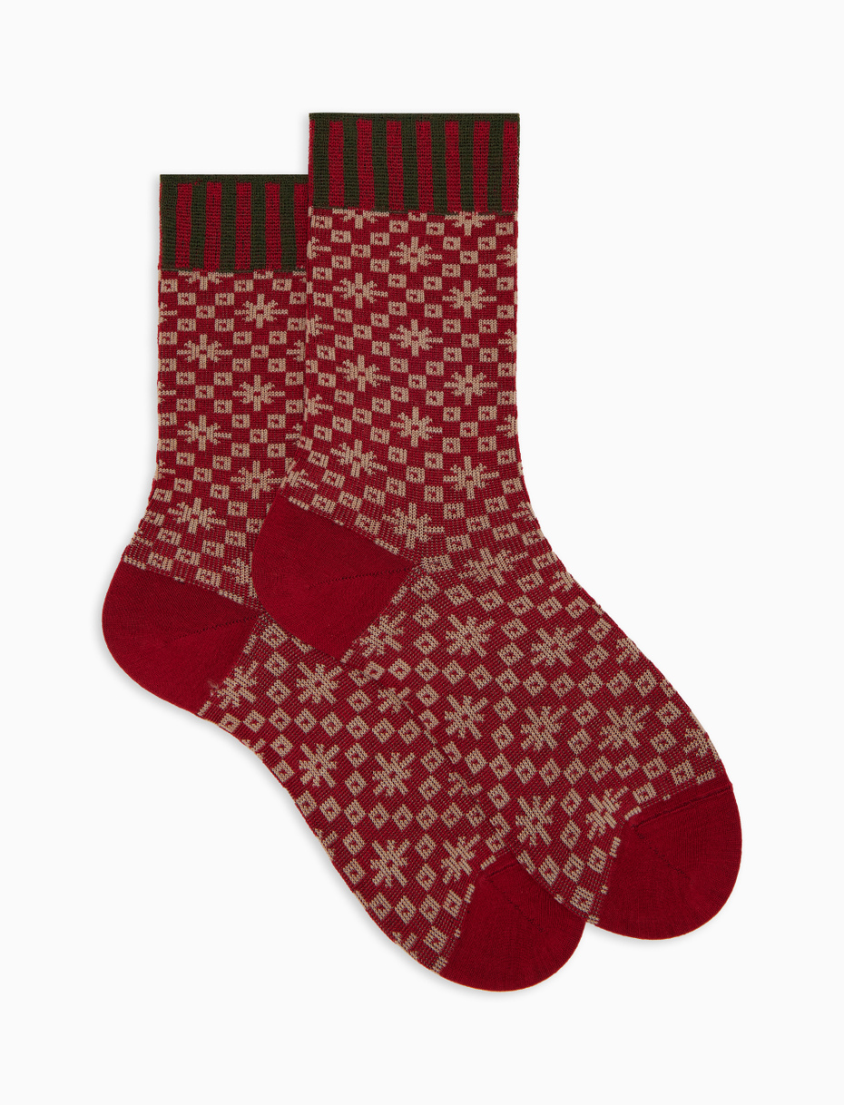 Women s short red wool socks with Norwegian motif Gallo