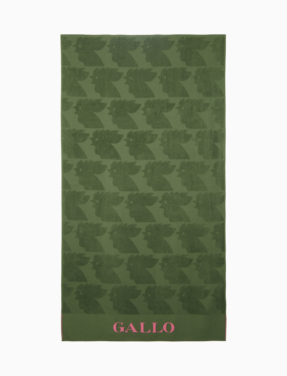 Unisex green cotton beach towel with contrast Gallo lettering - Gallo 1927 - Official Online Shop