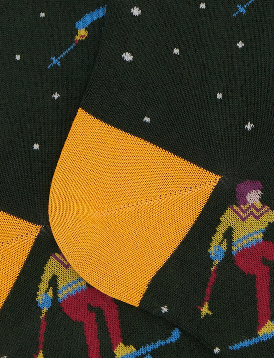 Men's long socks in green cotton with ski pattern - Gallo 1927 - Official Online Shop