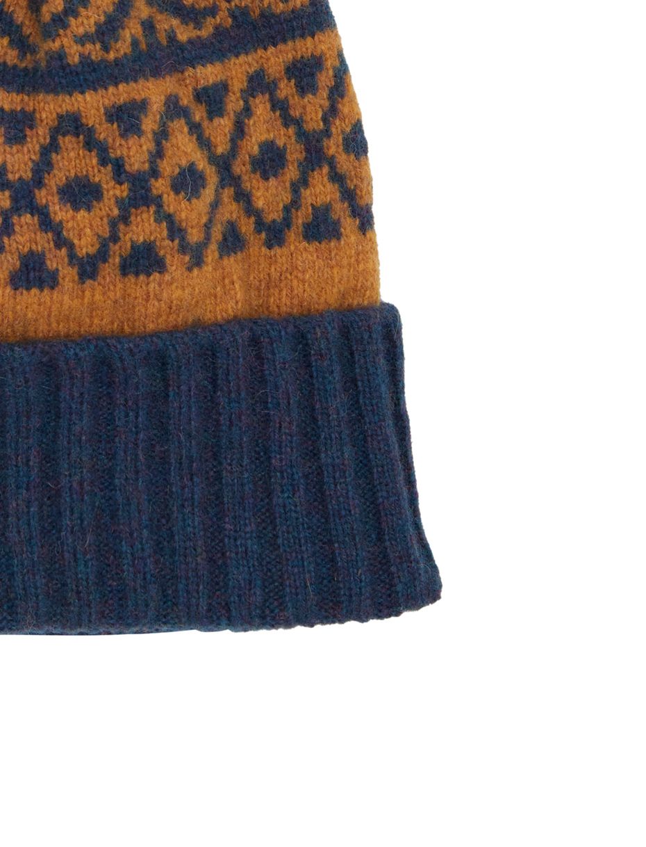 Unisex woolen hat with turn-up in yellow with Christmas Greek pattern - Gallo 1927 - Official Online Shop
