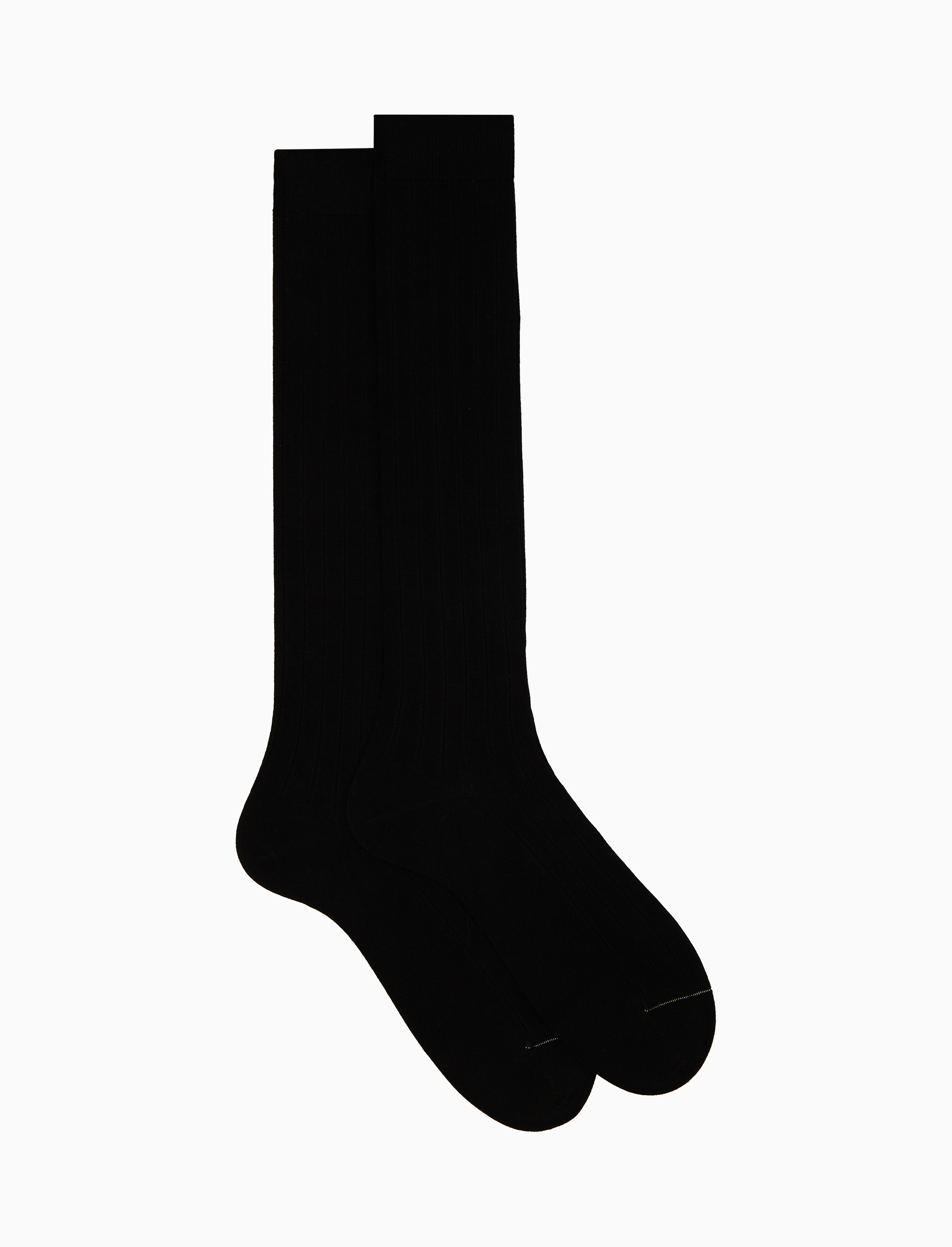 Men's long ribbed plain black socks in Island Cotton Gallo